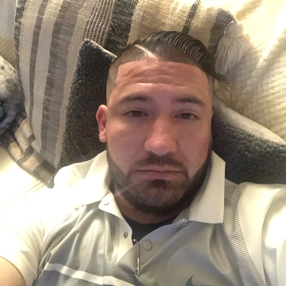 Meet your Posher, Seth - Picture 2 of 2